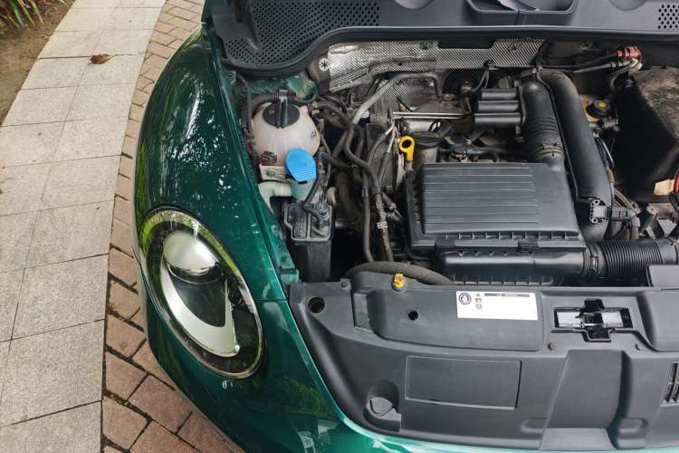 Used Volkswagen Beetle 2017 180TSI Emerald Classic Edition Engine Bay Right