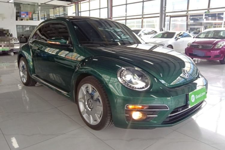 Used Volkswagen Beetle 2017 180TSI Emerald Classic Edition Front Right 45 Deg