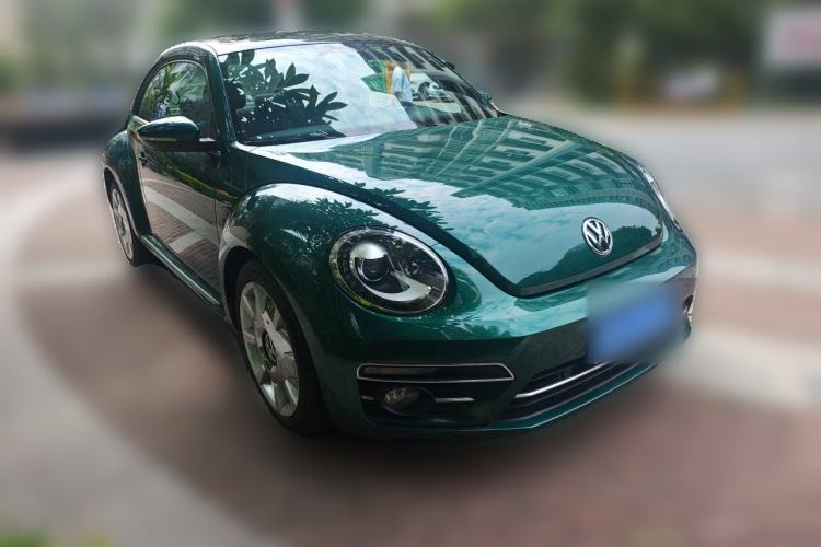 Used Volkswagen Beetle 2017 180TSI Emerald Classic Edition Front Right 45 Deg