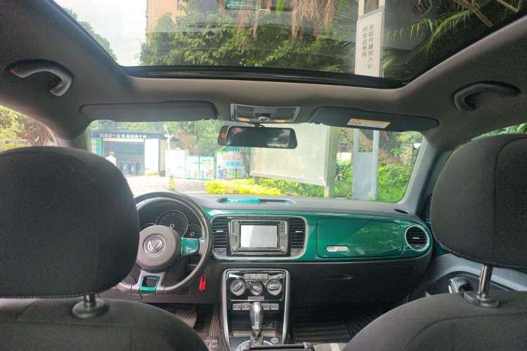 Used Volkswagen Beetle 2017 180TSI Emerald Classic Edition Headliner