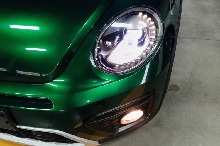 Used Volkswagen Beetle 2017 180TSI Dune Off-Road Edition Left Front Headlight