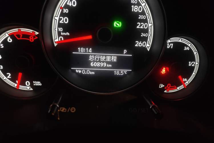 Used Volkswagen Beetle 2017 180TSI Emerald Classic Edition Odometer Close Up