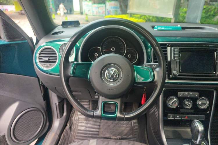 Used Volkswagen Beetle 2017 180TSI Emerald Classic Edition Steering Wheel