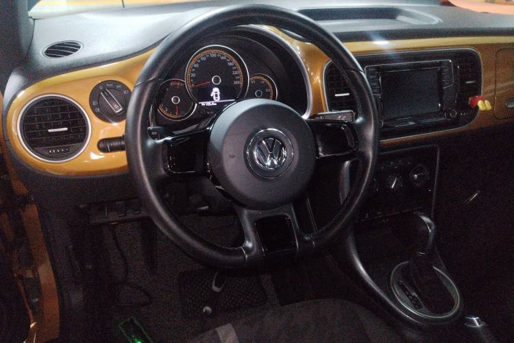 Used Volkswagen Beetle 2017 180TSI Dune Off-Road Edition Steering Wheel