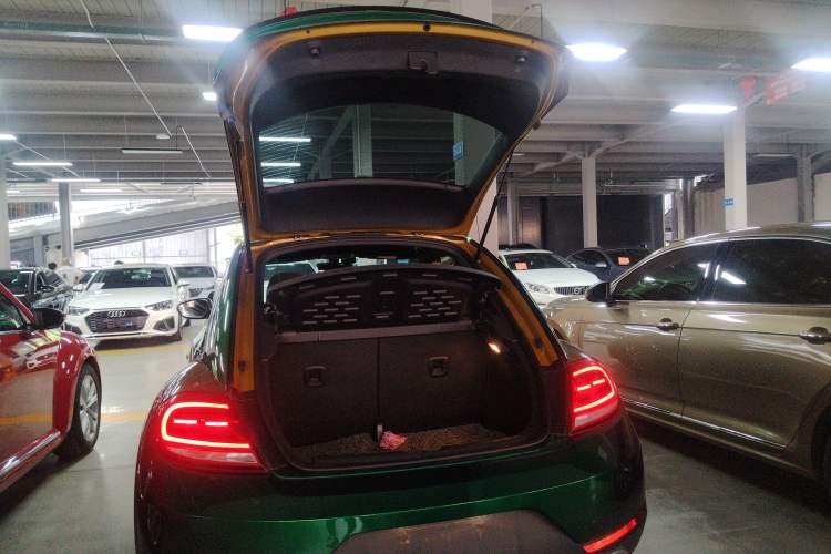 Used Volkswagen Beetle 2017 180TSI Dune Off-Road Edition Trunk