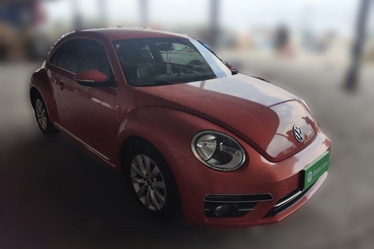 Used Volkswagen Beetle 2017 180TSI Yile Edition Front Right 45 Deg