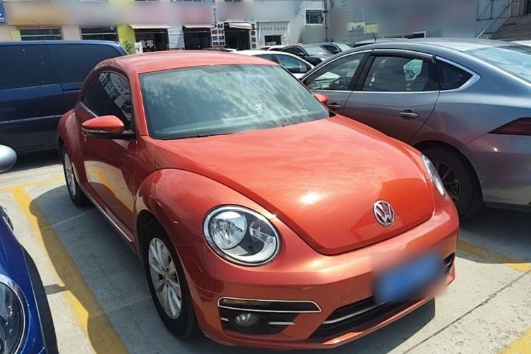 Used Volkswagen Beetle 2017 180TSI Yile Edition Front Right 45 Deg
