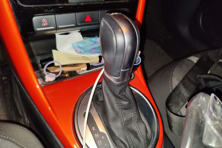 Used Volkswagen Beetle 2017 180TSI Yile Edition Gear Lever