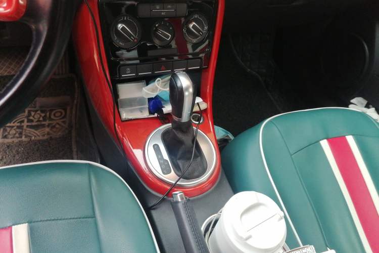 Used Volkswagen Beetle 2017 180TSI Yile Edition Gear Lever