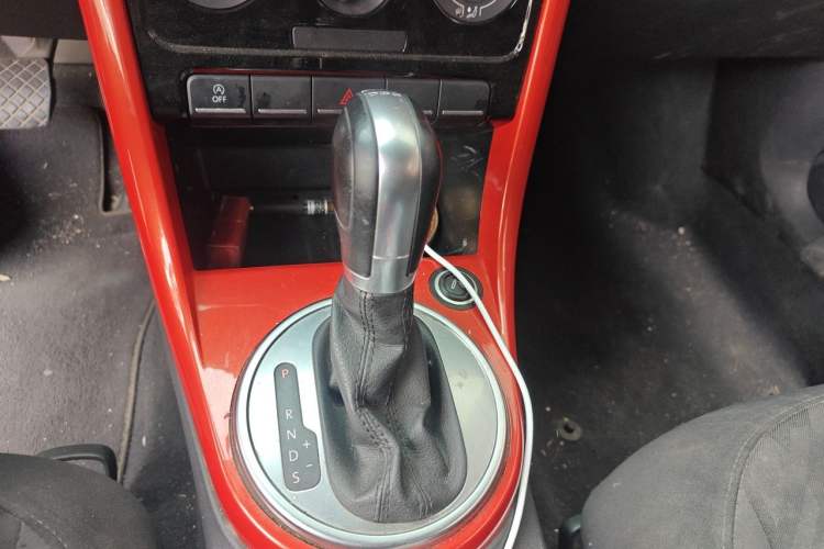 Used Volkswagen Beetle 2017 180TSI Yile Edition Gear Lever