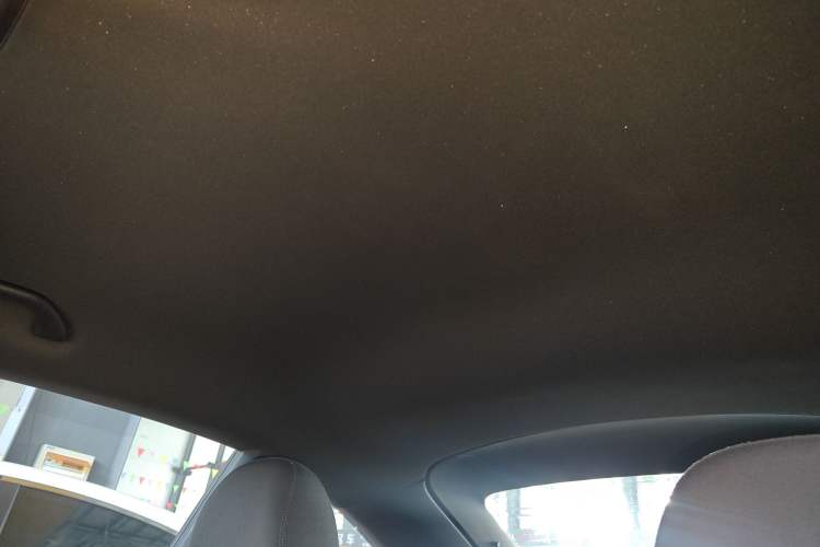 Used Volkswagen Beetle 2017 180TSI Yile Edition Headliner