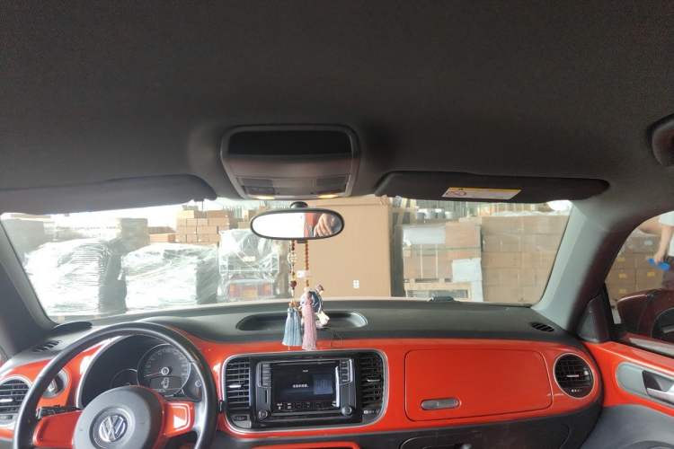 Used Volkswagen Beetle 2017 180TSI Yile Edition Headliner