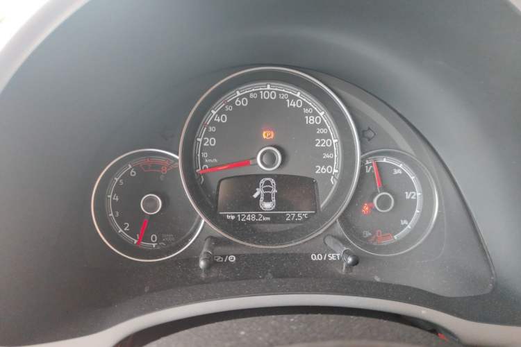 Used Volkswagen Beetle 2017 180TSI Yile Edition Instrument Cluster