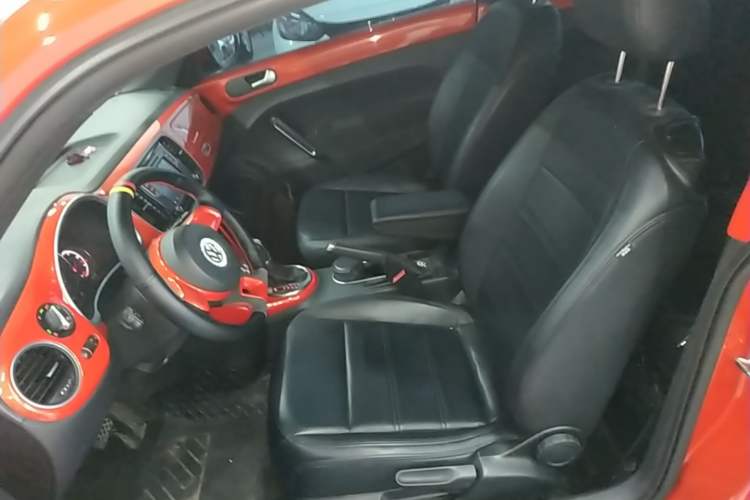 Used Volkswagen Beetle 2017 180TSI Yile Edition Left Front Seat