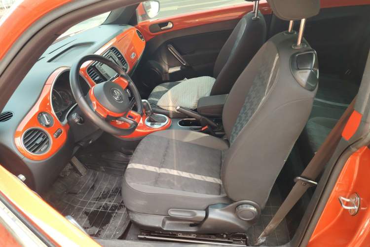Used Volkswagen Beetle 2017 180TSI Yile Edition Left Front Seat