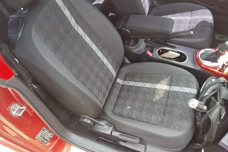 Used Volkswagen Beetle 2017 180TSI Yile Edition Right Front Seat