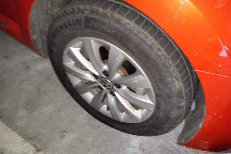 Used Volkswagen Beetle 2017 180TSI Yile Edition Right Front Wheel Hub