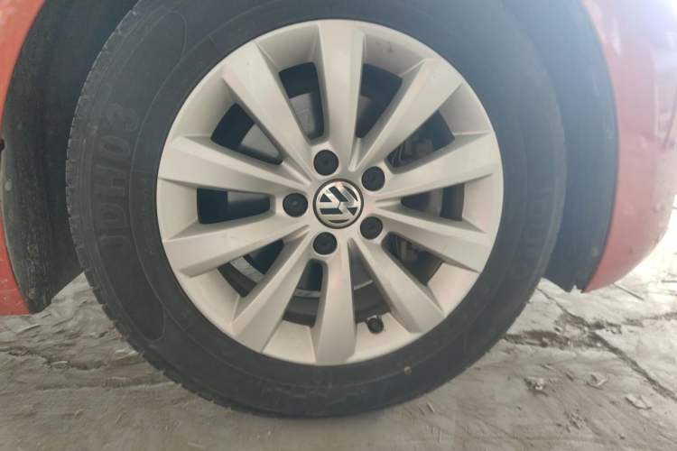 Used Volkswagen Beetle 2017 180TSI Yile Edition Right Front Wheel Hub