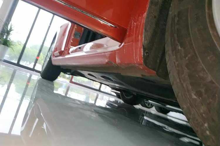 Used Volkswagen Beetle 2017 180TSI Yile Edition Right Side Sill