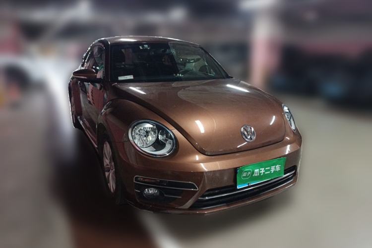 Used Volkswagen Beetle 2017 180TSI Yile Edition Front Right 45 Deg