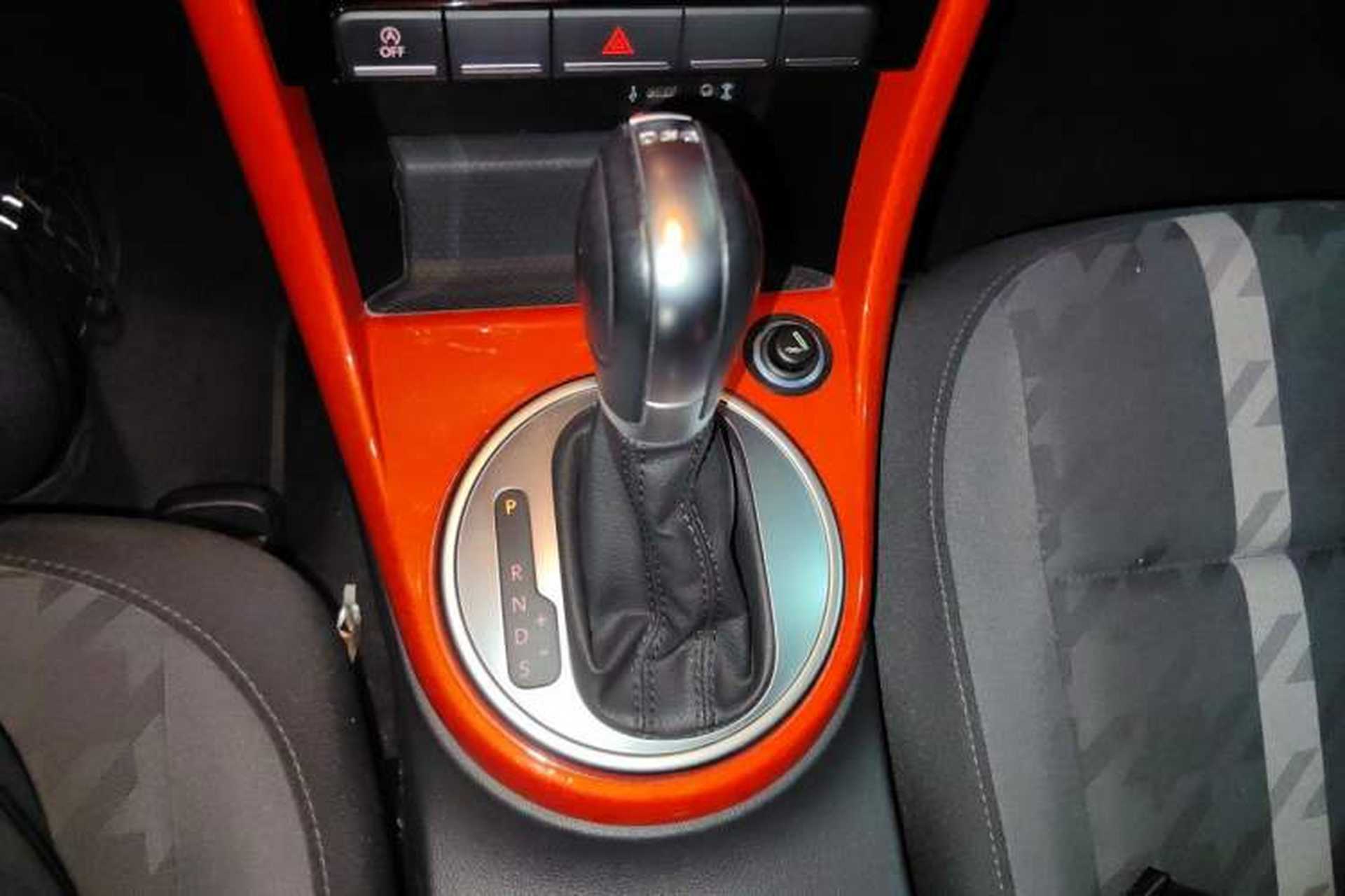 Used Volkswagen Beetle 2017 180TSI Yile Edition Gear Lever