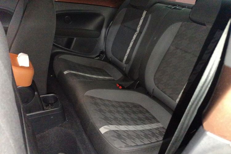 Used Volkswagen Beetle 2017 180TSI Yile Edition Left Rear Seat