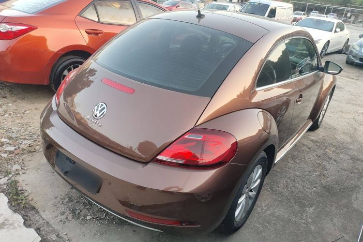Used Volkswagen Beetle 2017 180TSI Yile Edition Rear Right 45 Deg