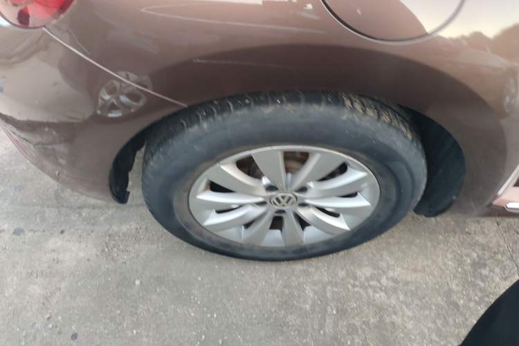 Used Volkswagen Beetle 2017 180TSI Yile Edition Right Rear Wheel Hub