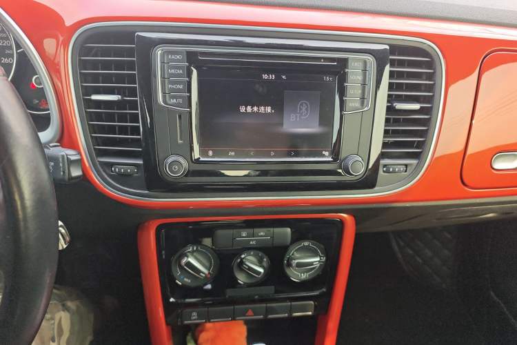 Used Volkswagen Beetle 2017 180TSI Yile Edition Audio And AC Panel