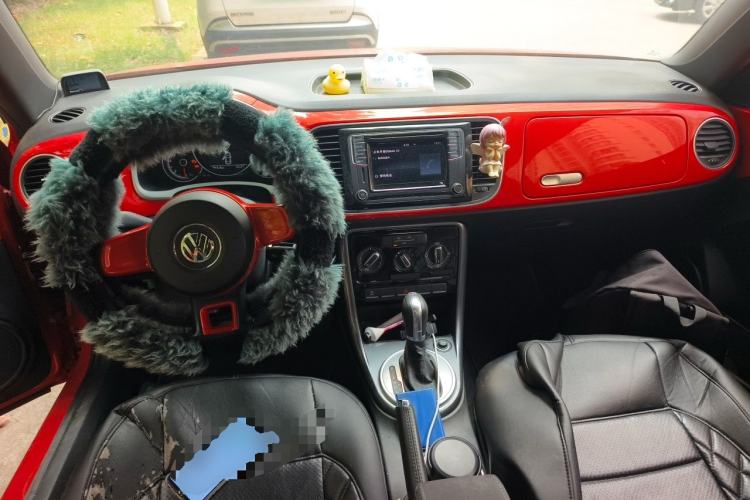 Used Volkswagen Beetle 2017 180TSI Yile Edition Center Console