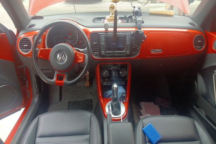 Used Volkswagen Beetle 2017 180TSI Yile Edition Center Console