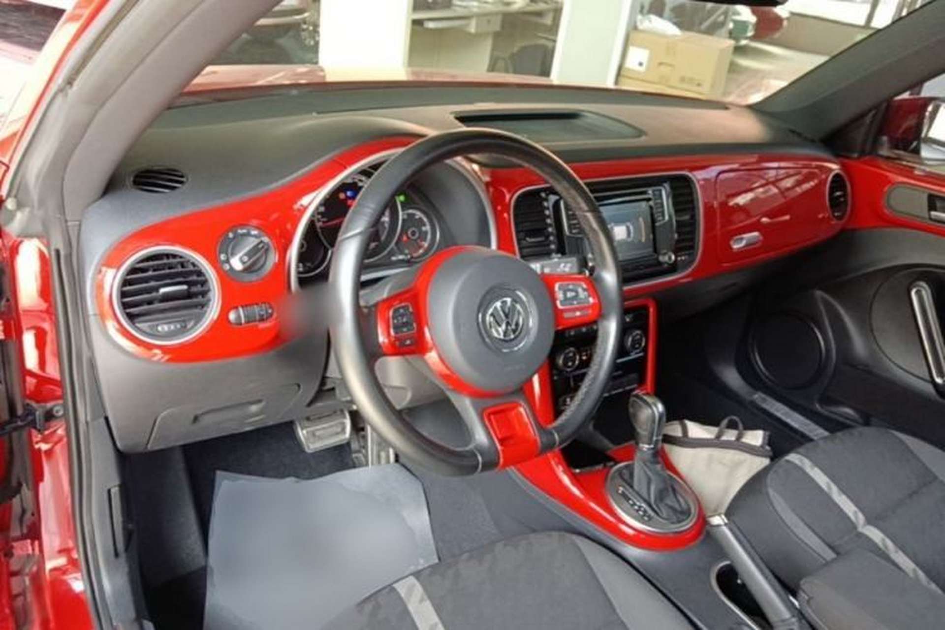Used Volkswagen Beetle 2017 280TSI Zongle Edition Center Console