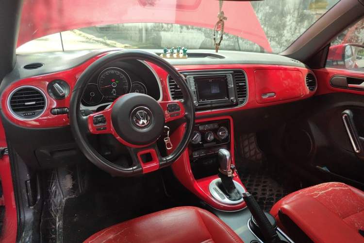 Used Volkswagen Beetle 2017 180TSI Shangle Edition Center Console