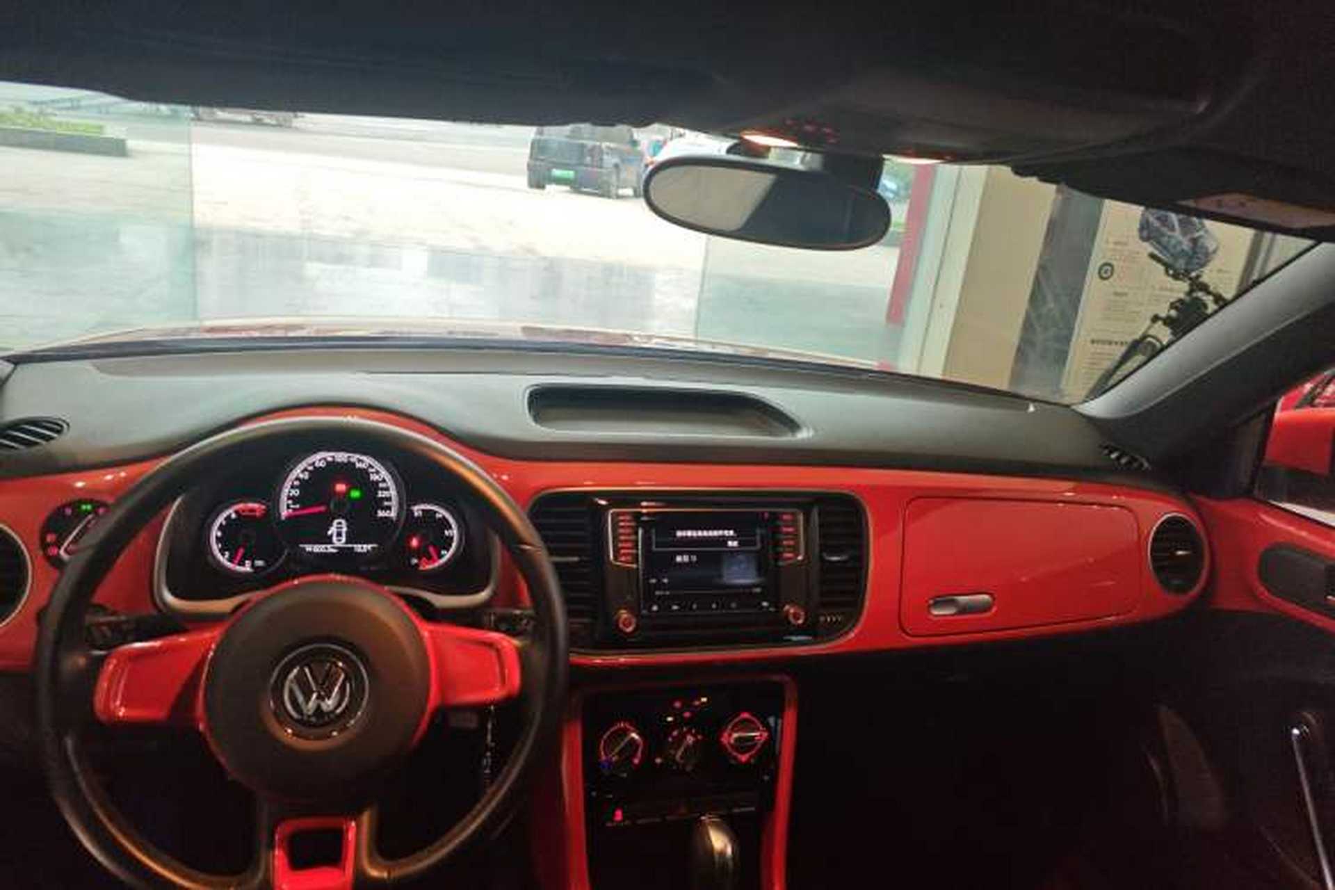 Used Volkswagen Beetle 2017 180TSI Yile Edition Center Console