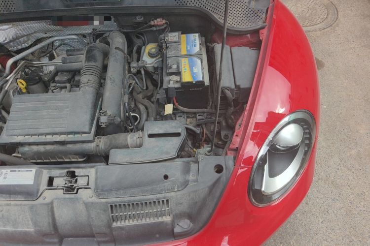 Used Volkswagen Beetle 2017 180TSI Shangle Edition Engine Bay Left