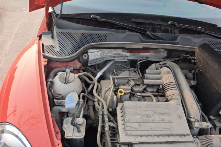 Used Volkswagen Beetle 2017 180TSI Yile Edition Engine Bay Right