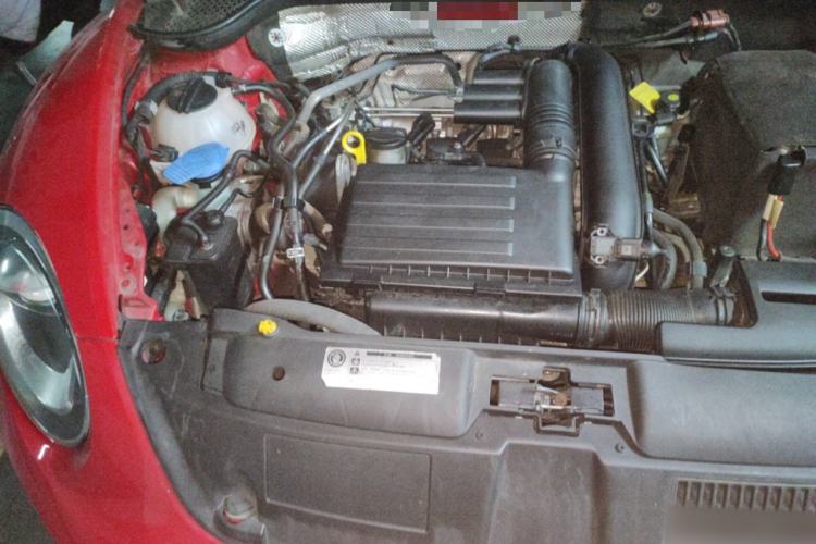 Used Volkswagen Beetle 2017 180TSI Yile Edition Engine Bay Right