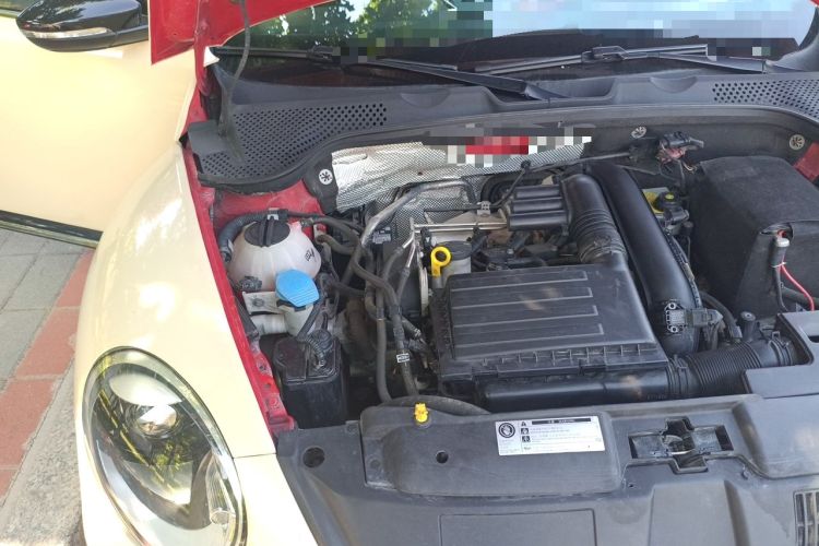 Used Volkswagen Beetle 2017 180TSI Yile Edition Engine Bay Right
