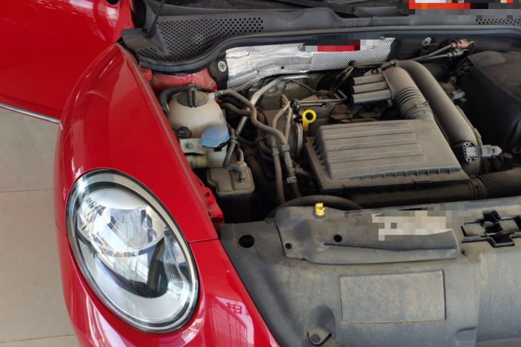 Used Volkswagen Beetle 2017 180TSI Yile Edition Engine Bay Right