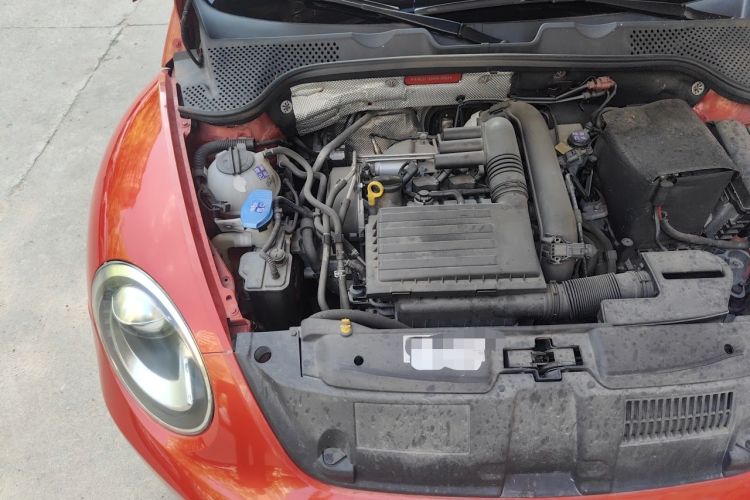 Used Volkswagen Beetle 2017 180TSI Yile Edition Engine Bay Right