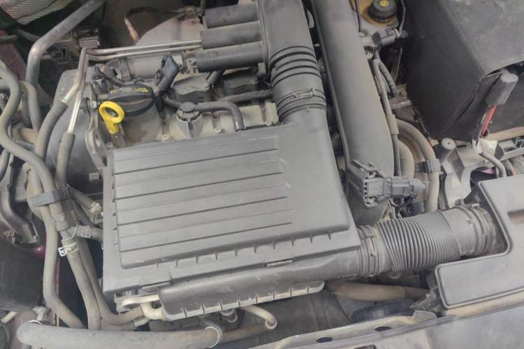 Used Volkswagen Beetle 2017 180TSI Pink Beauty Edition Engine Bay