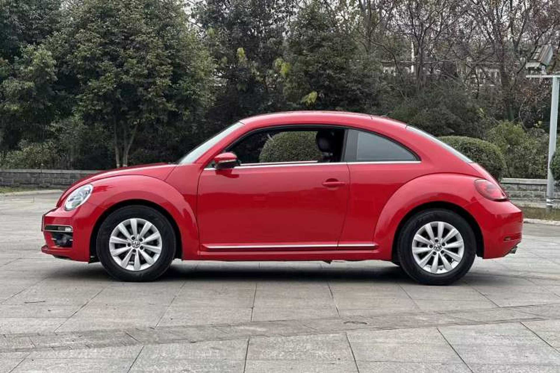 Used Volkswagen Beetle 2017 180TSI Yile Edition Exterior 2