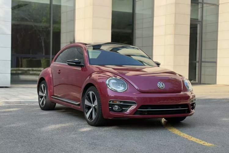 Used Volkswagen Beetle 2017 180TSI Pink Beauty Edition Exterior 2