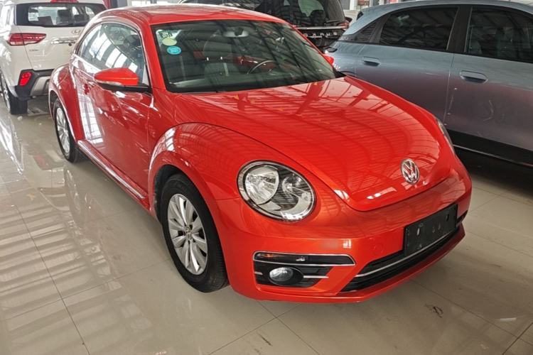 Used Volkswagen Beetle 2017 180TSI Yile Edition Front Right 45 Deg
