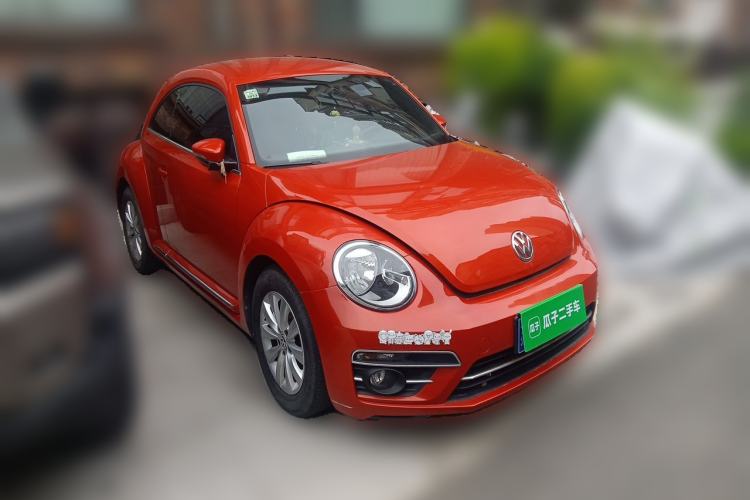 Used Volkswagen Beetle 2017 180TSI Yile Edition Front Right 45 Deg