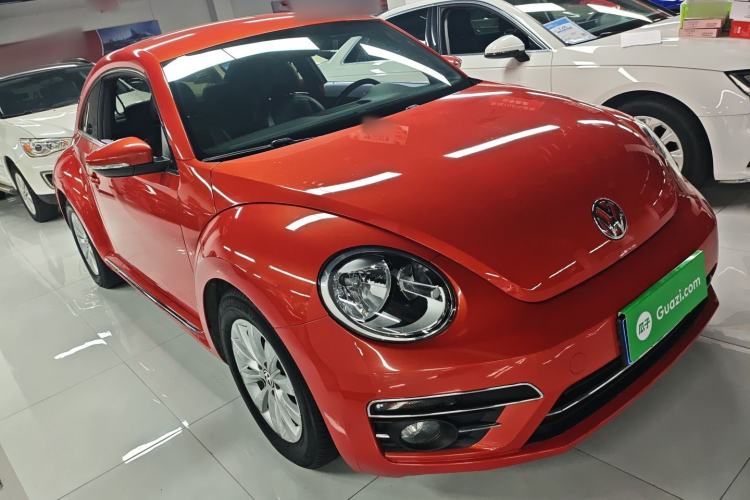 Used Volkswagen Beetle 2017 180TSI Yile Edition Front Right 45 Deg