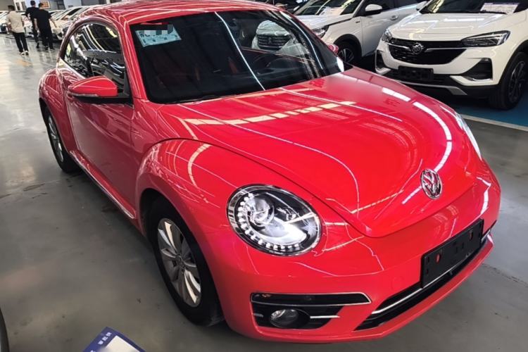 Used Volkswagen Beetle 2017 180TSI Yile Edition Front Right 45 Deg