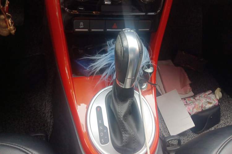 Used Volkswagen Beetle 2017 180TSI Yile Edition Gear Lever