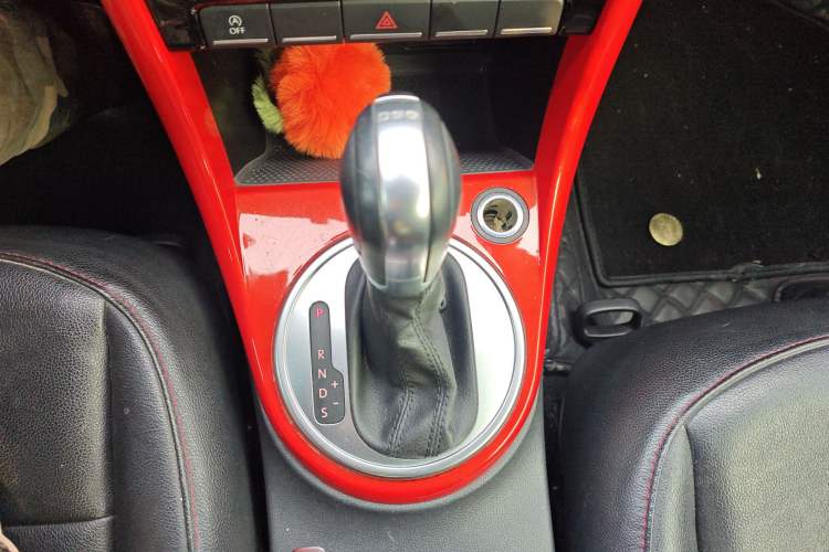 Used Volkswagen Beetle 2017 180TSI Yile Edition Gear Lever
