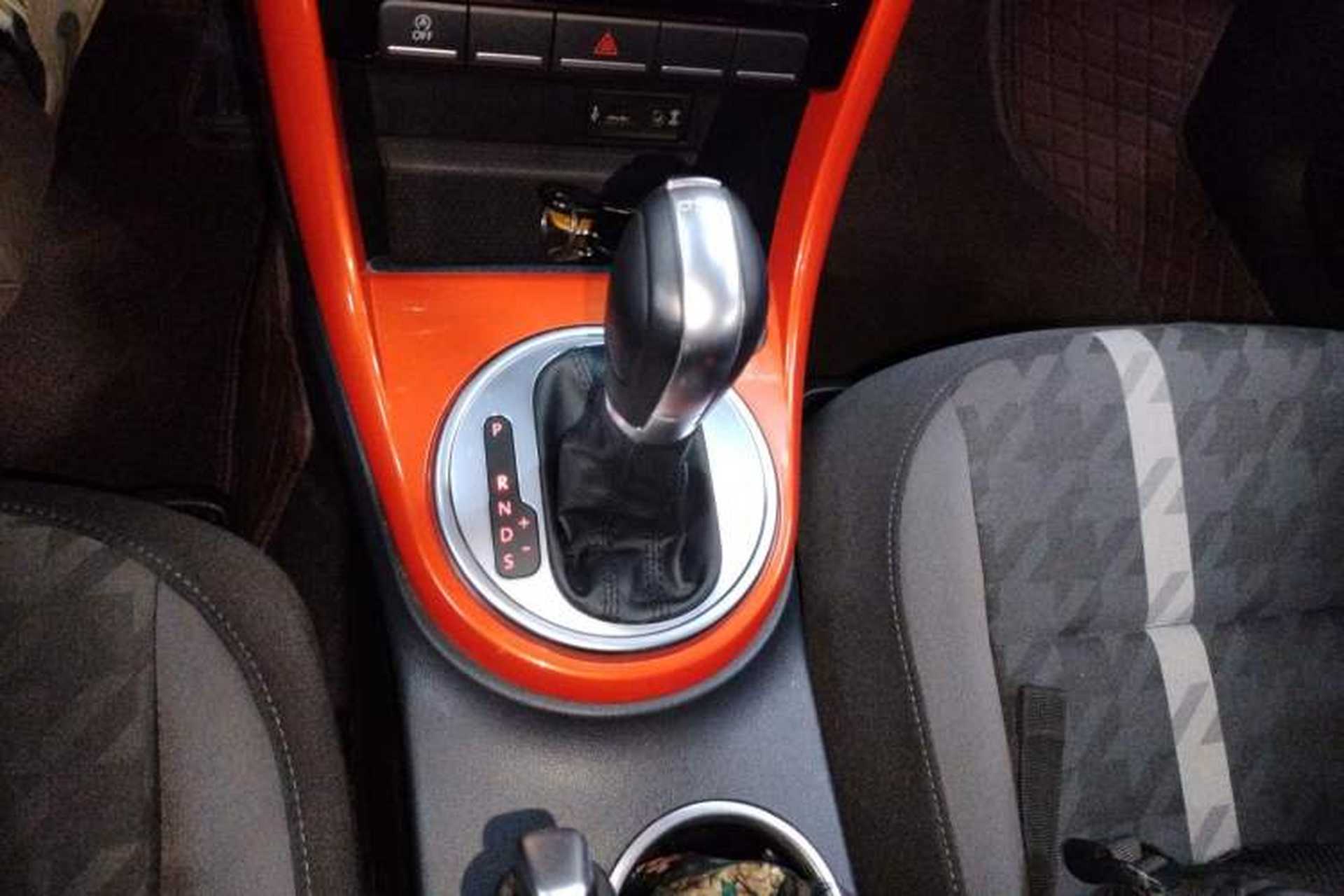 Used Volkswagen Beetle 2017 180TSI Yile Edition Gear Lever